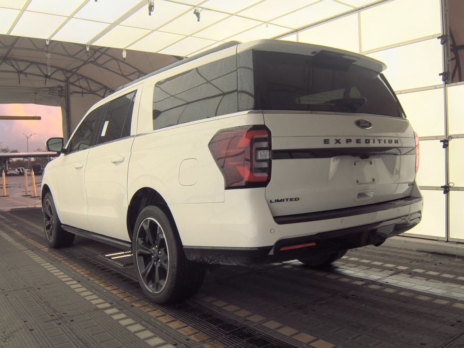 FORD EXPEDITION MAX - 9