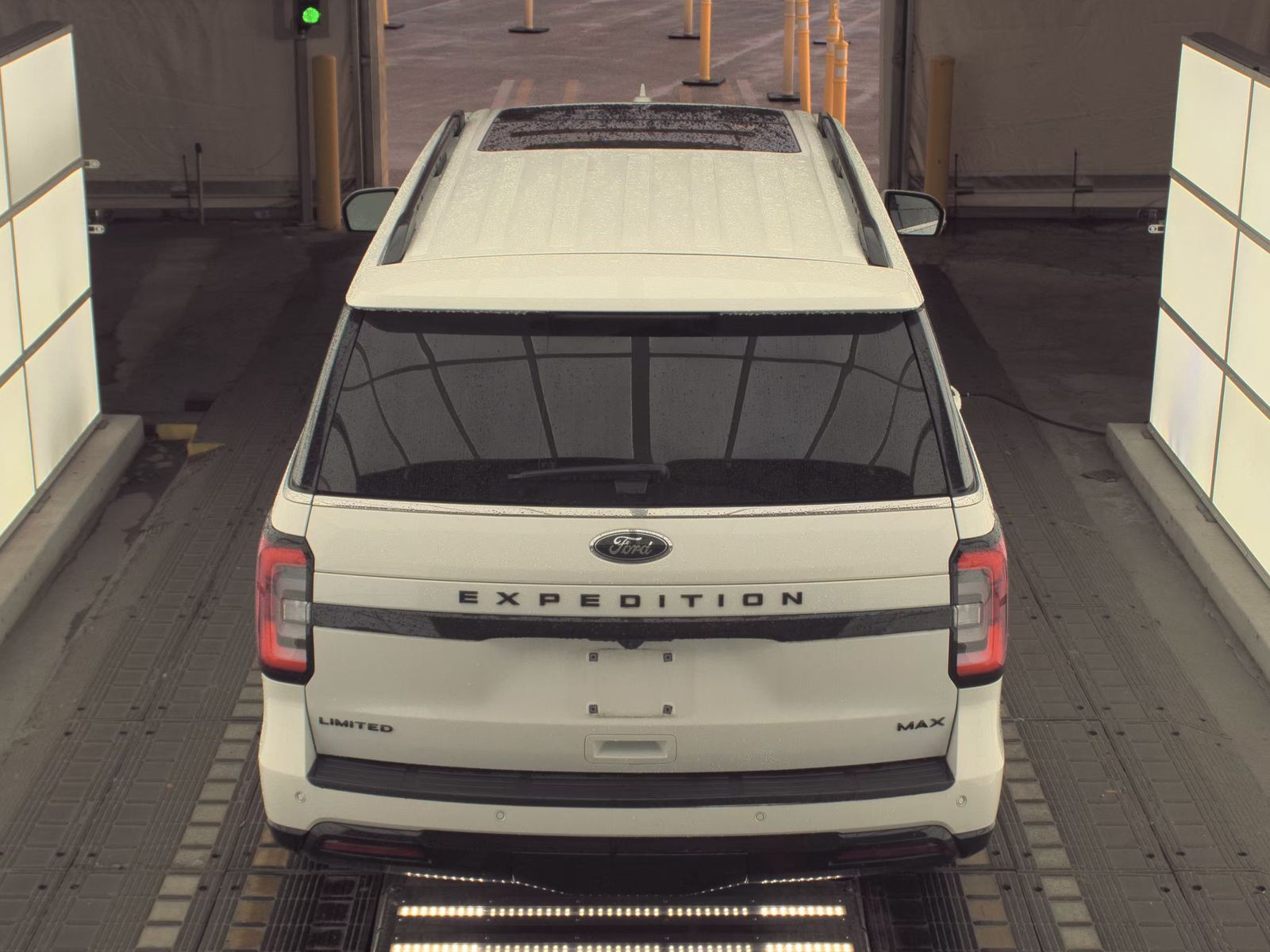 FORD EXPEDITION MAX - 7