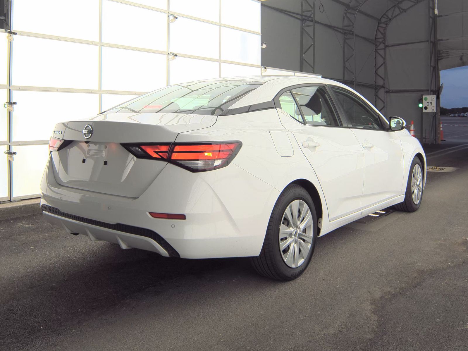 NISSAN SENTRA - 5