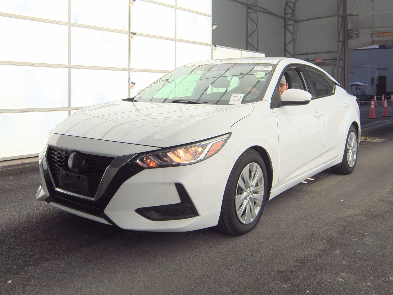 NISSAN SENTRA - 1