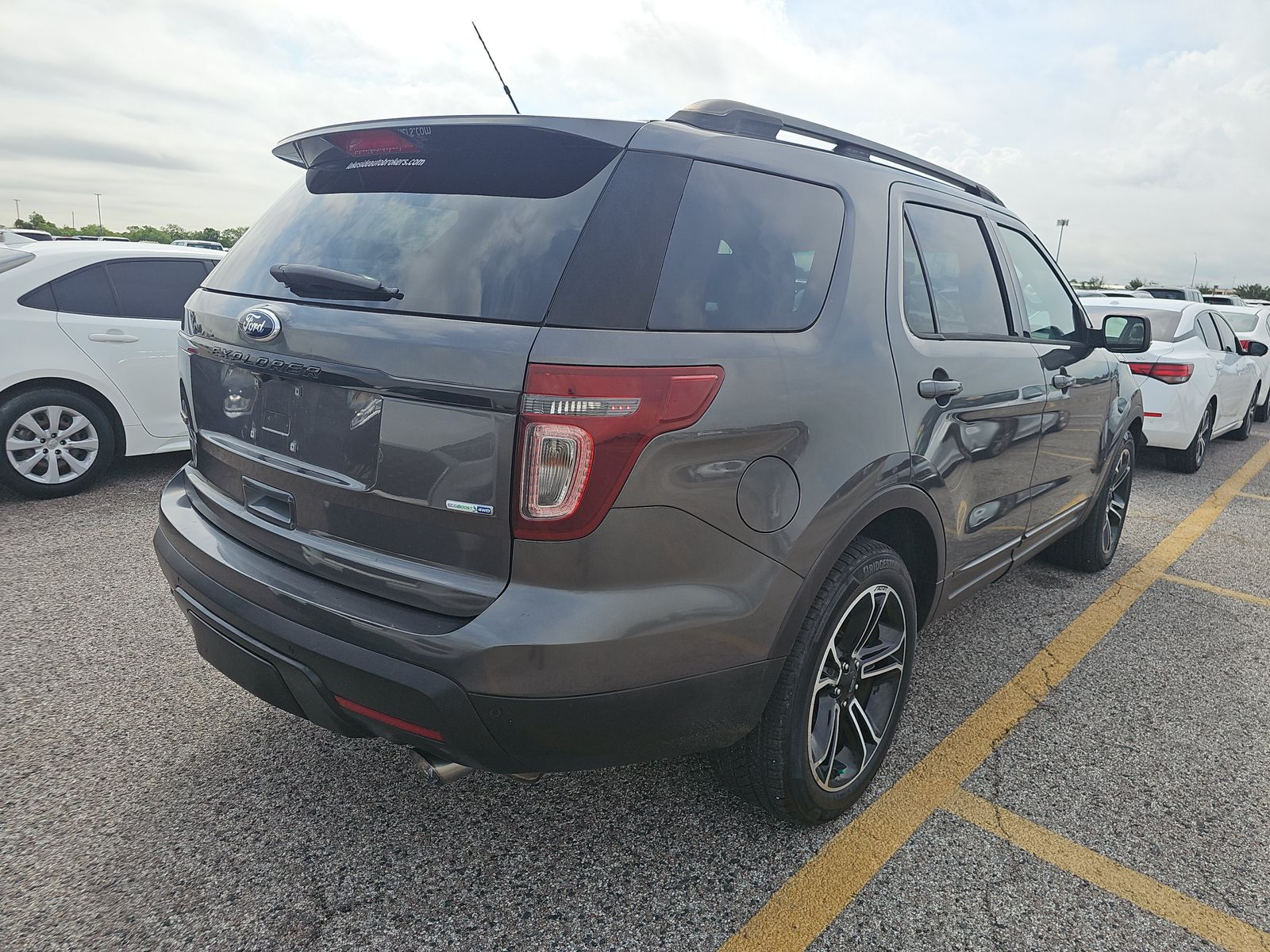 FORD EXPLORER - 5
