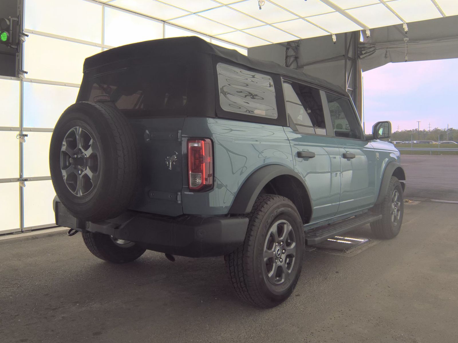 FORD BRONCO - 5