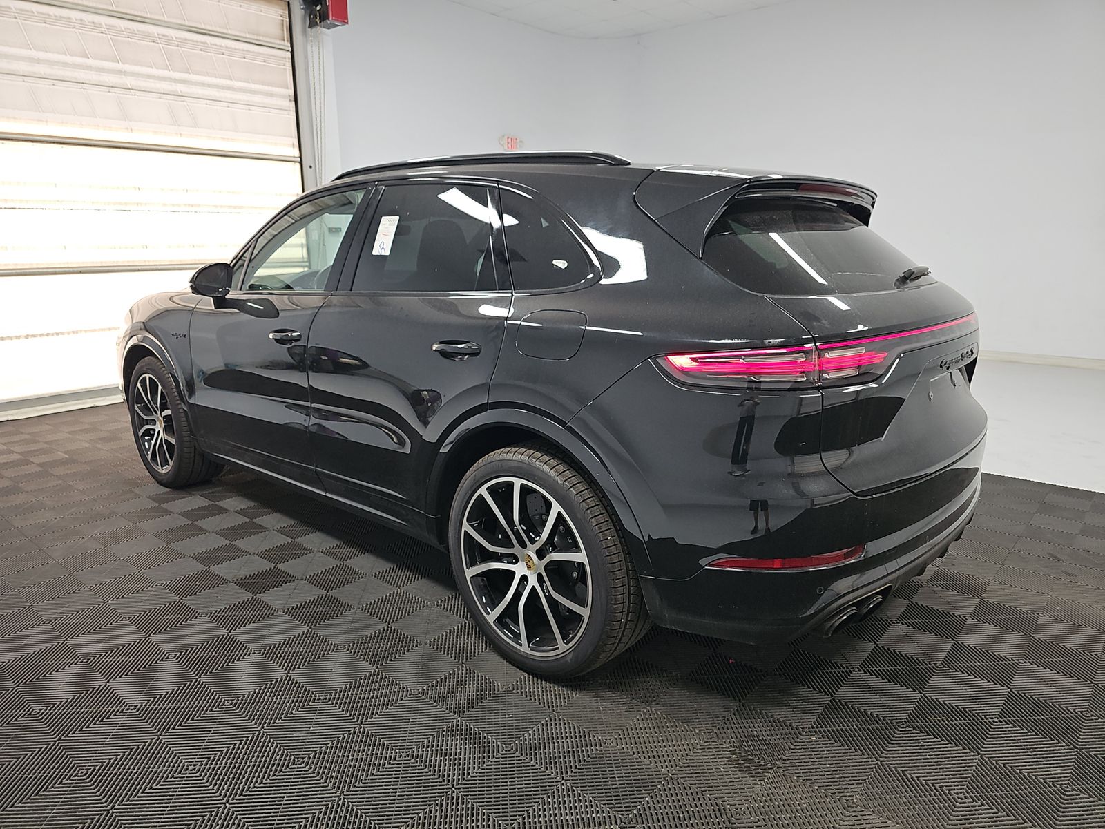 PORSCHE CAYENNE - 7