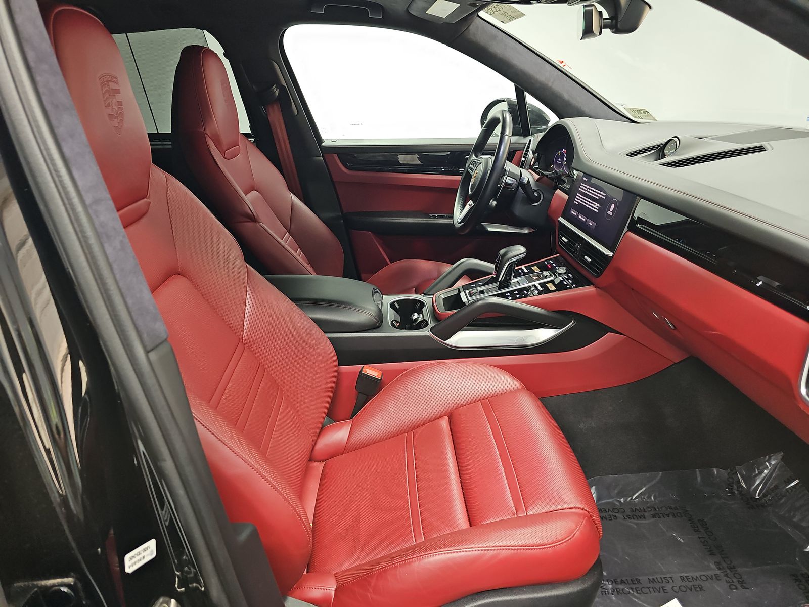 PORSCHE CAYENNE - 9