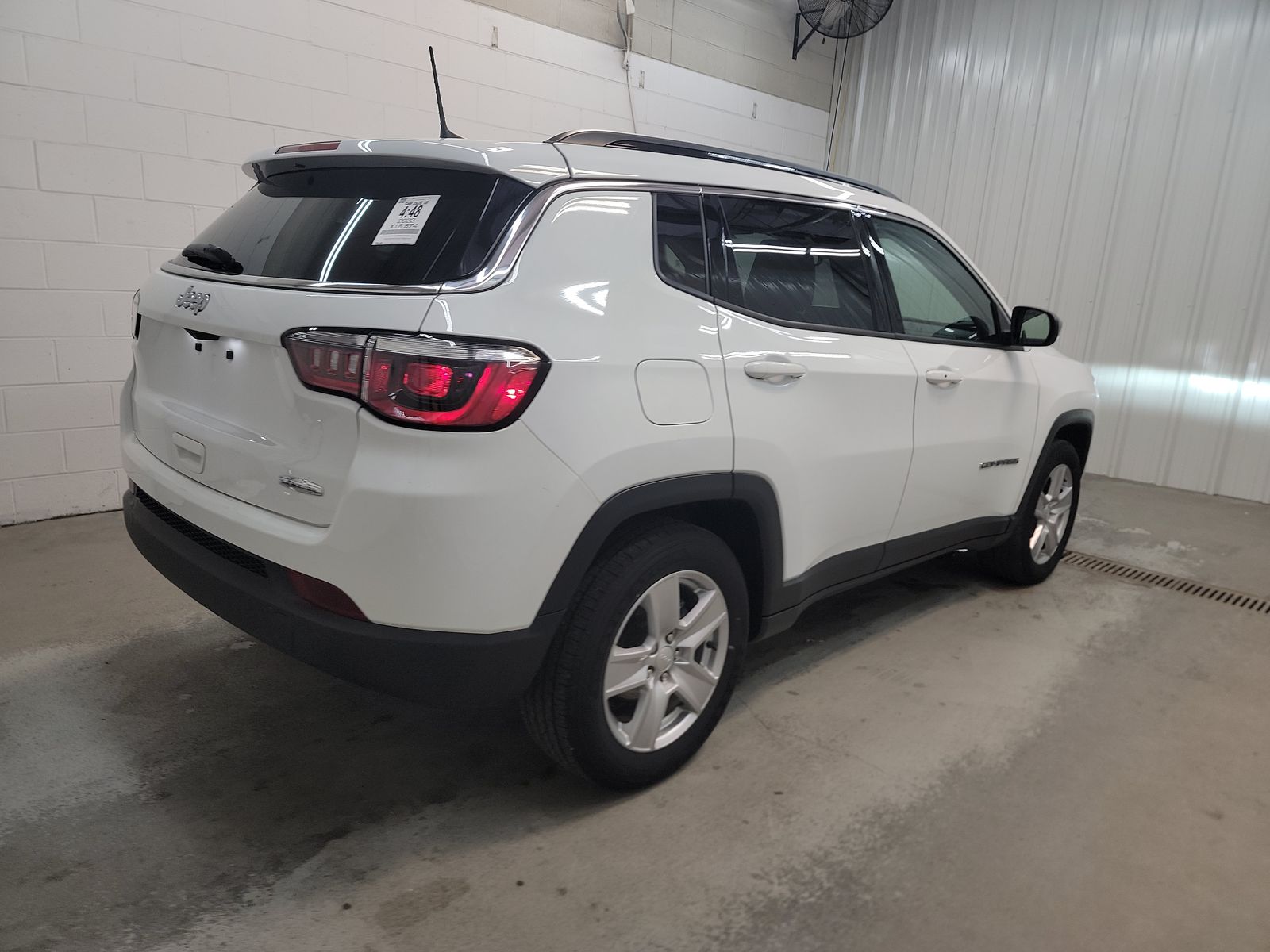 2022 Jeep Compass Latitude FWD