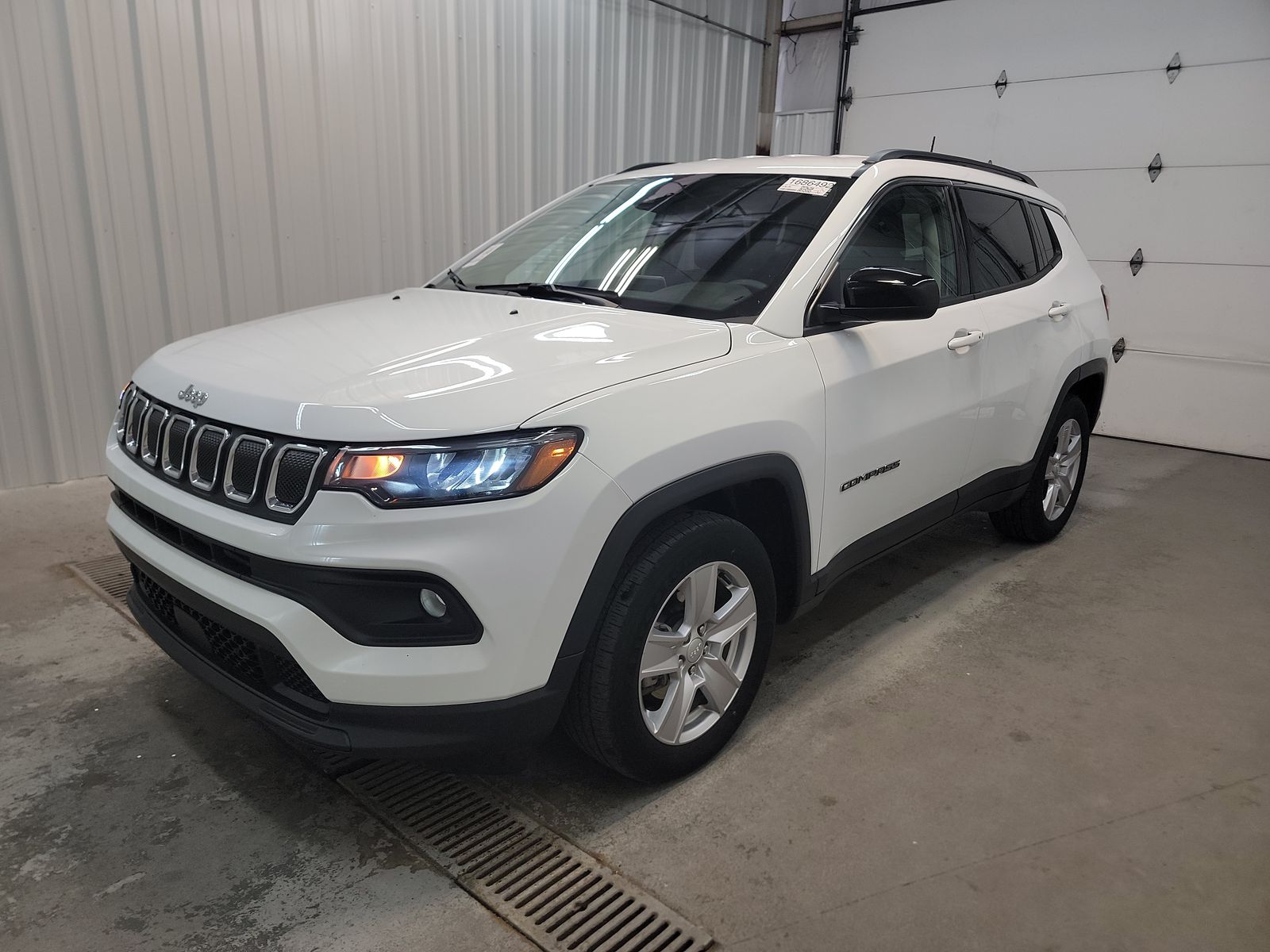 2022 Jeep Compass Latitude FWD