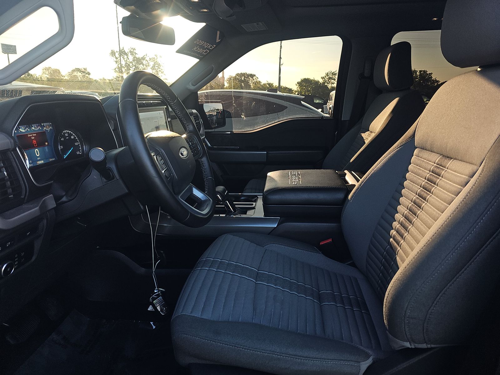 FORD F-150 - 1