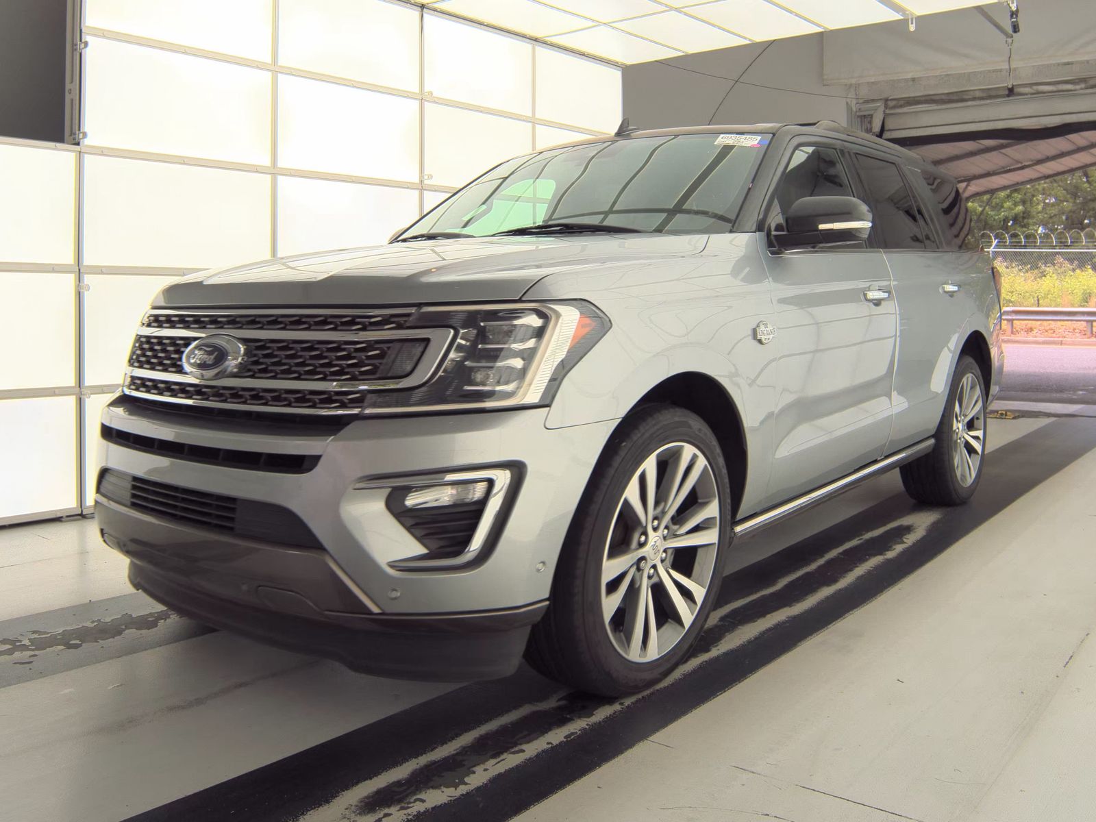 FORD EXPEDITION - 1