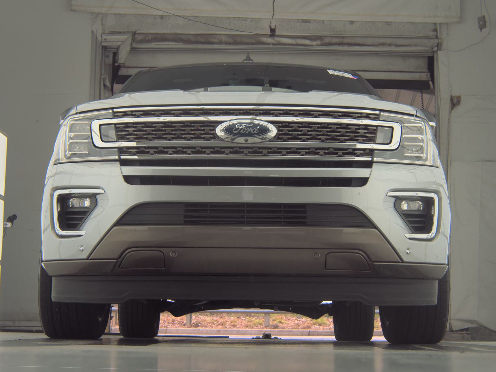 FORD EXPEDITION - 4