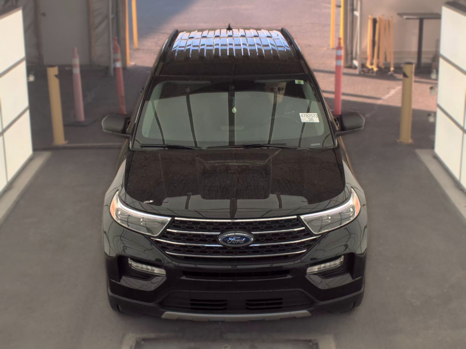 FORD EXPLORER - 3