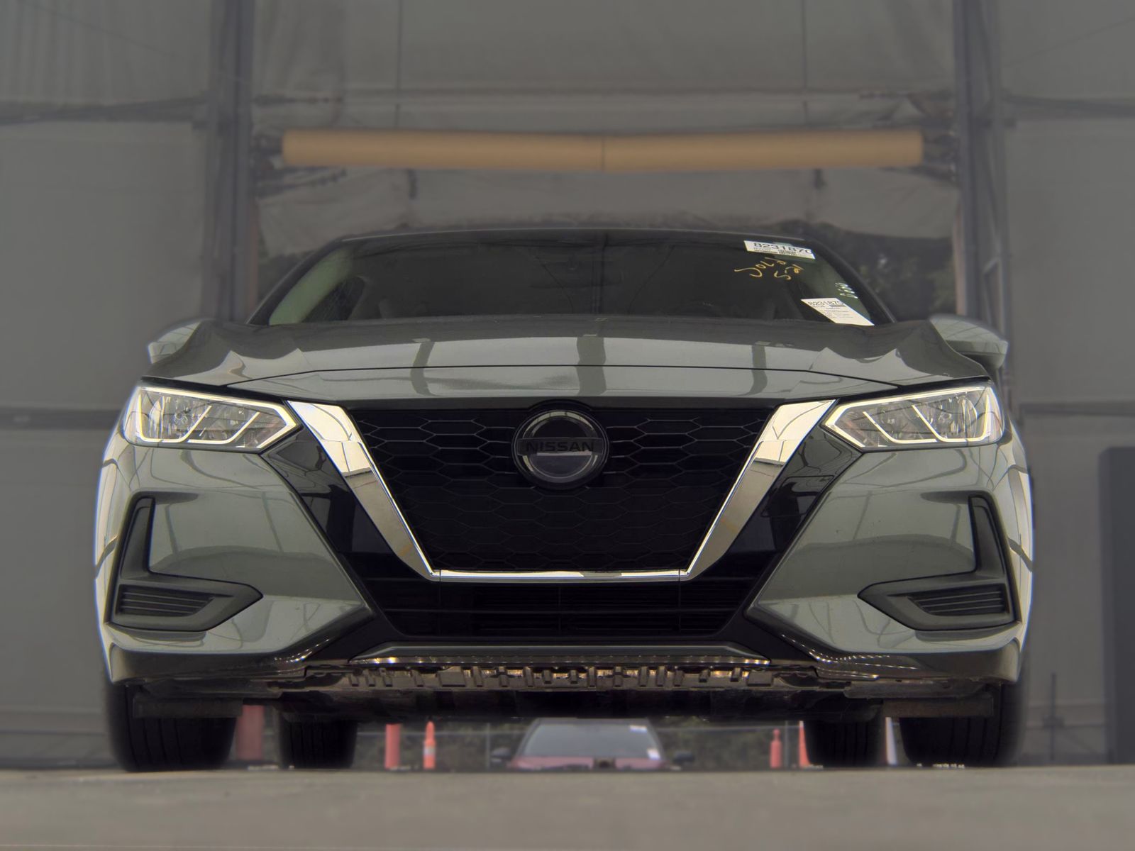 NISSAN SENTRA - 4