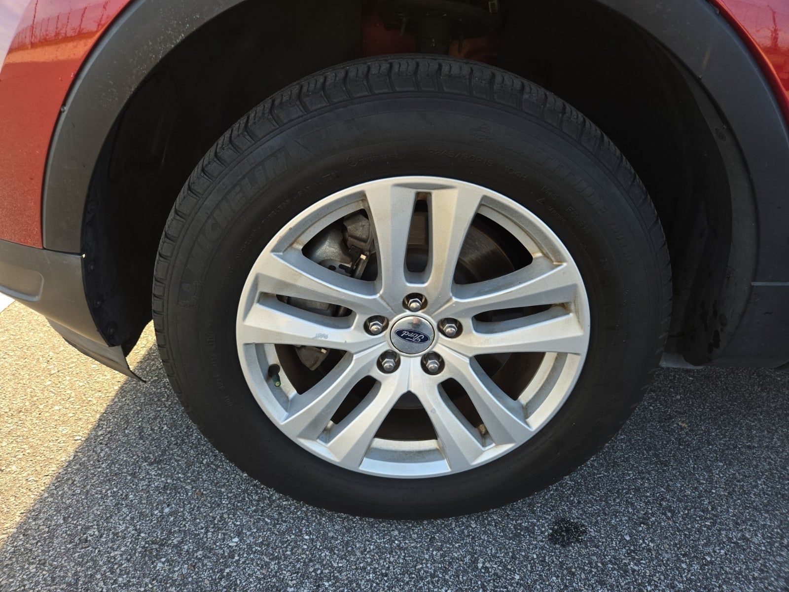 FORD EXPLORER - 3