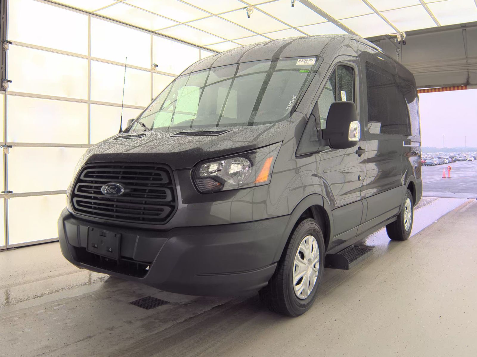 FORD TRANSIT 150 - 1