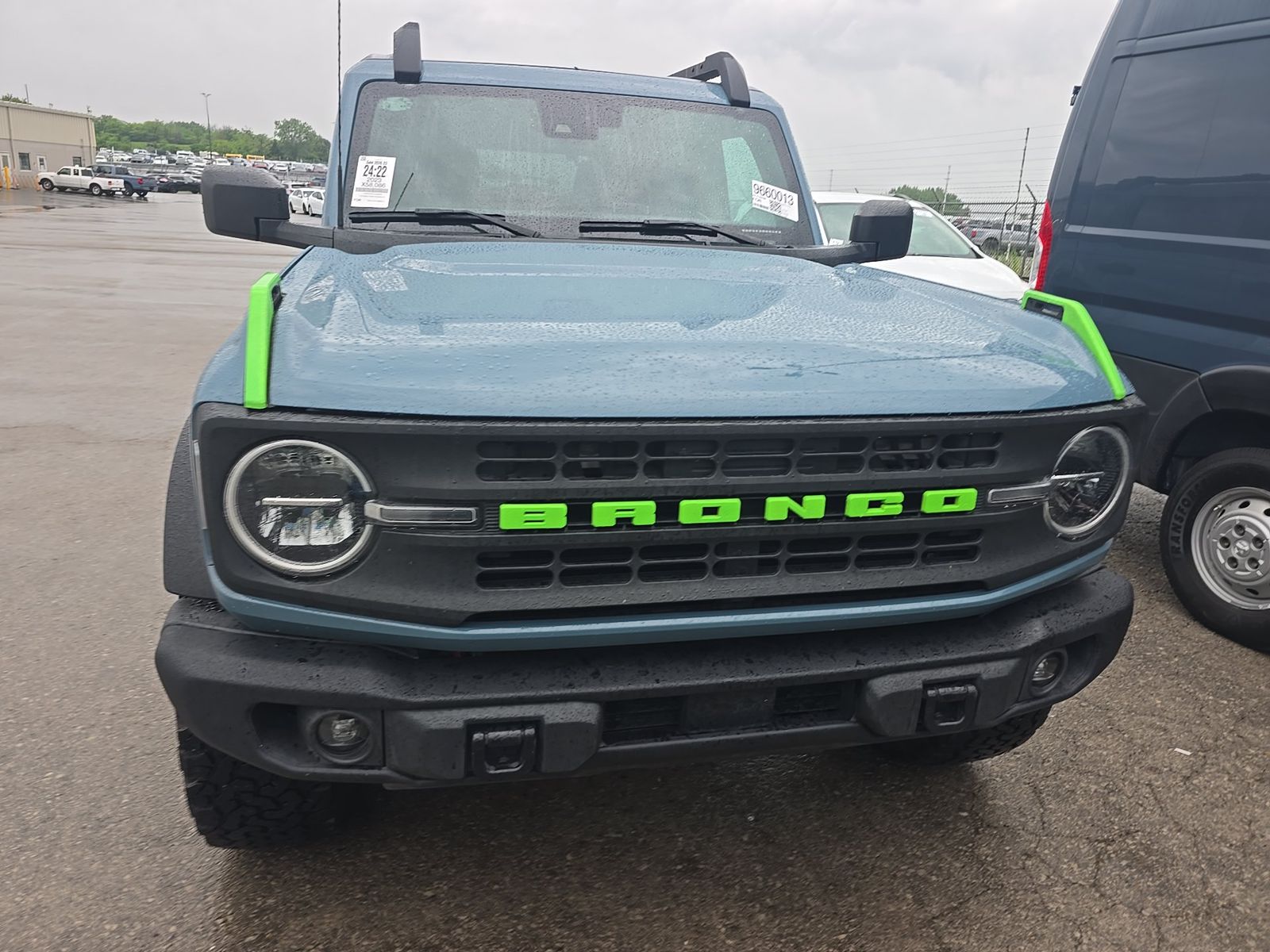 FORD BRONCO - 3