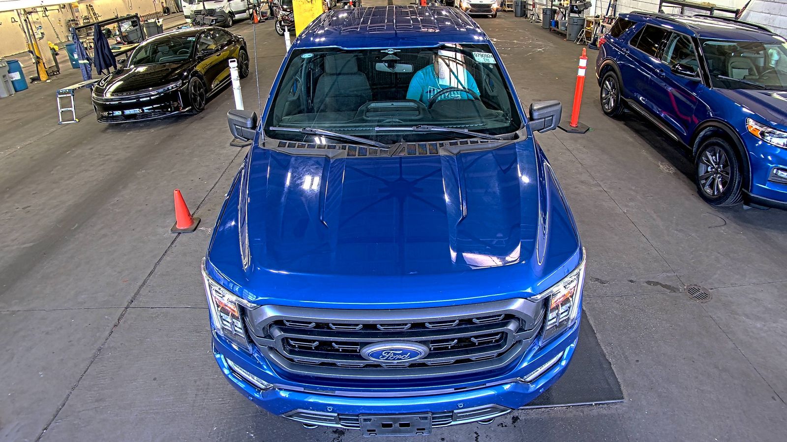2023 Ford F-150 XLT AWD