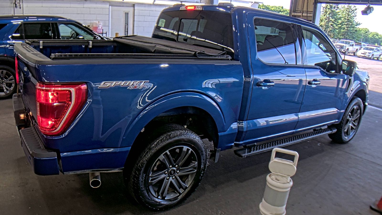 2023 Ford F-150 XLT AWD