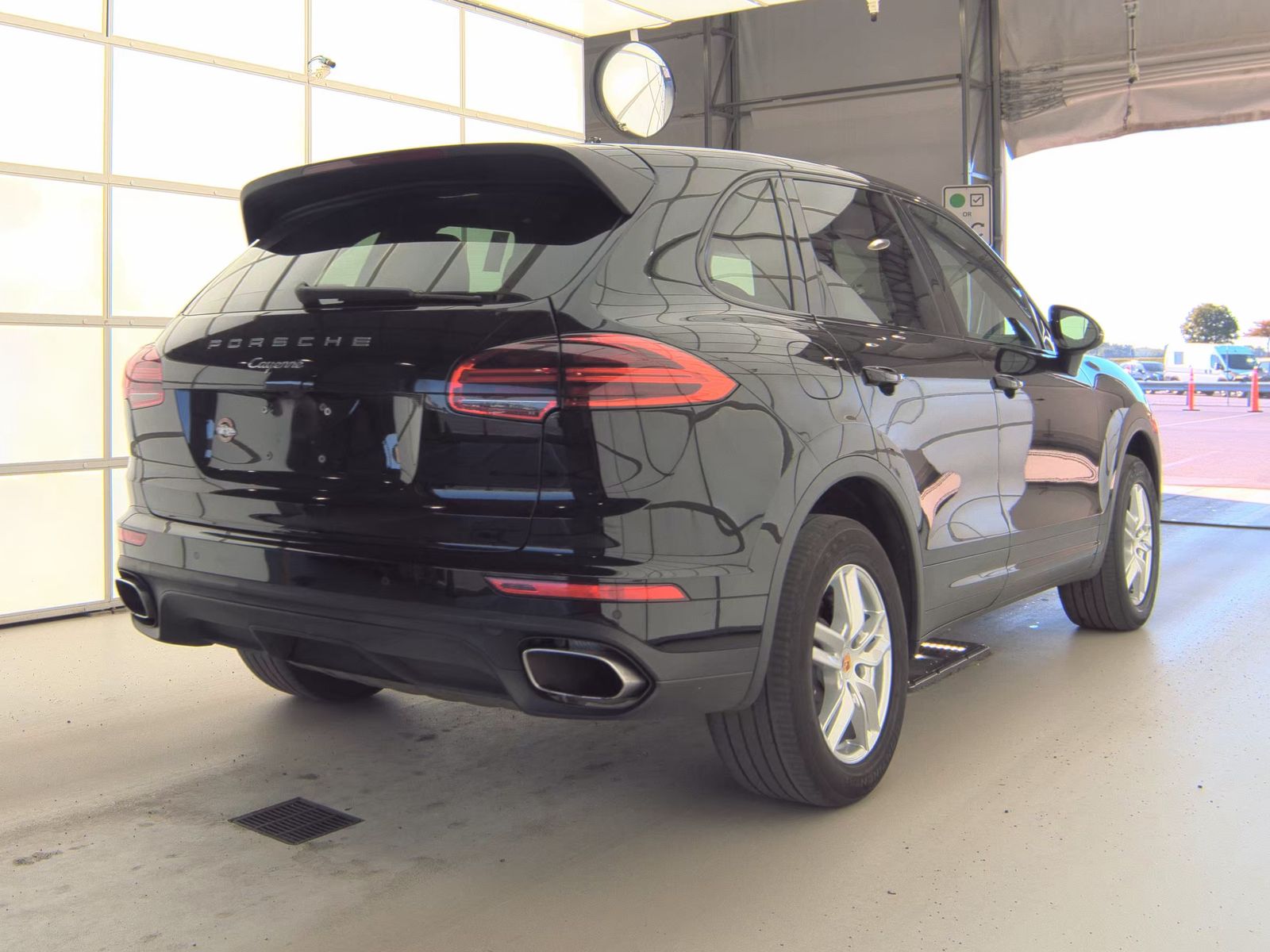 PORSCHE CAYENNE - 6