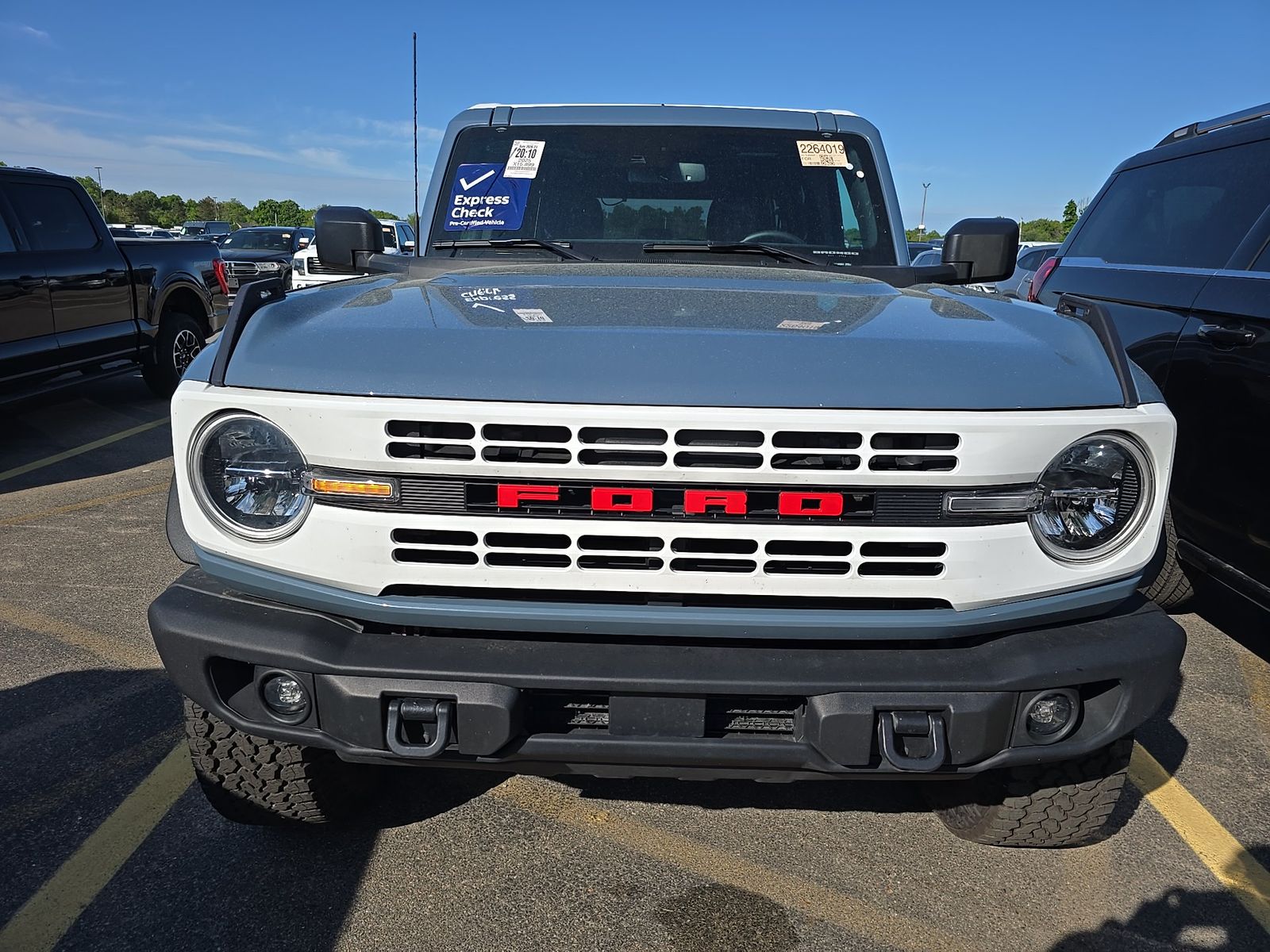 FORD BRONCO - 3