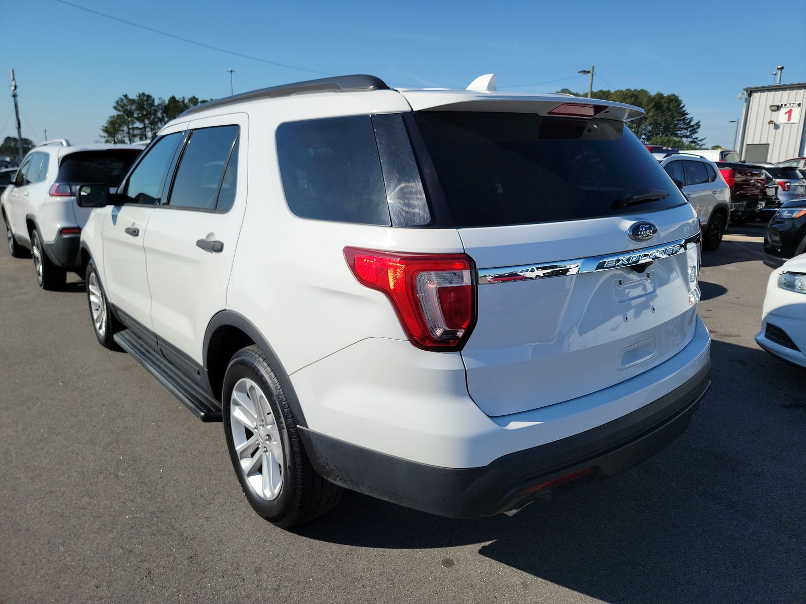 FORD EXPLORER - 7