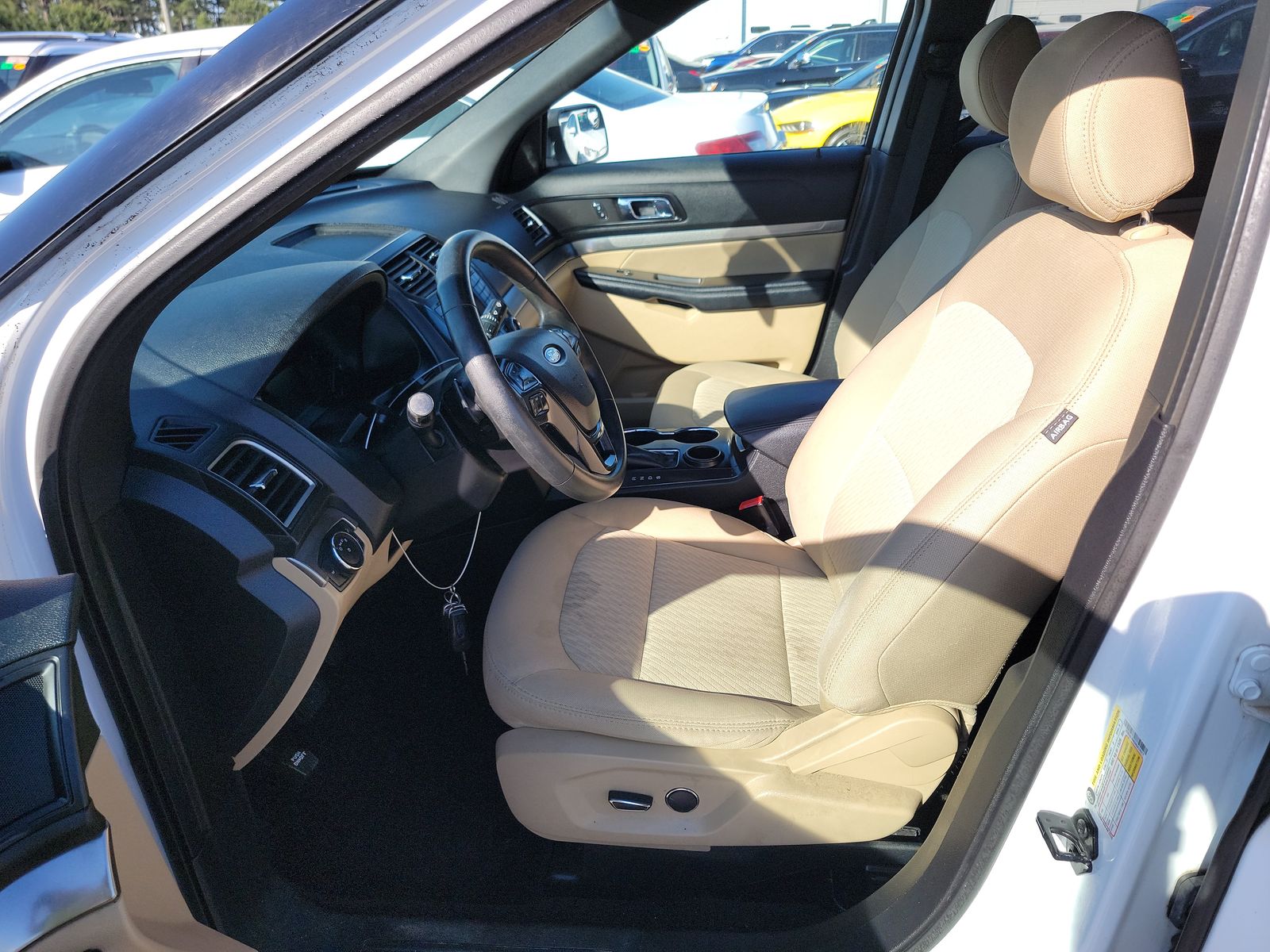 FORD EXPLORER - 8
