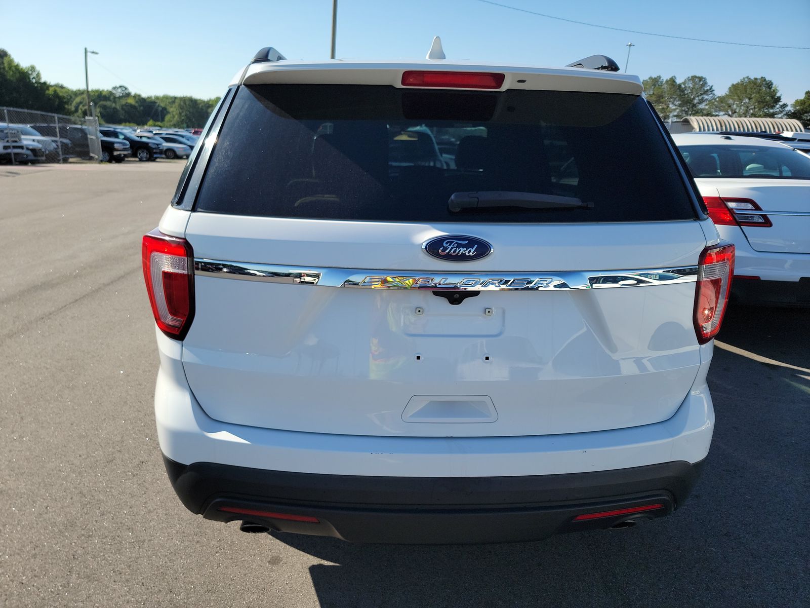 FORD EXPLORER - 6