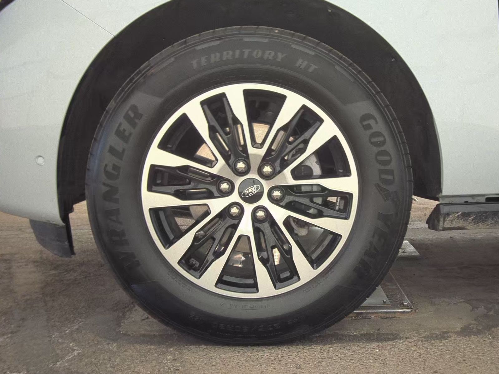 FORD EXPEDITION MAX - 10