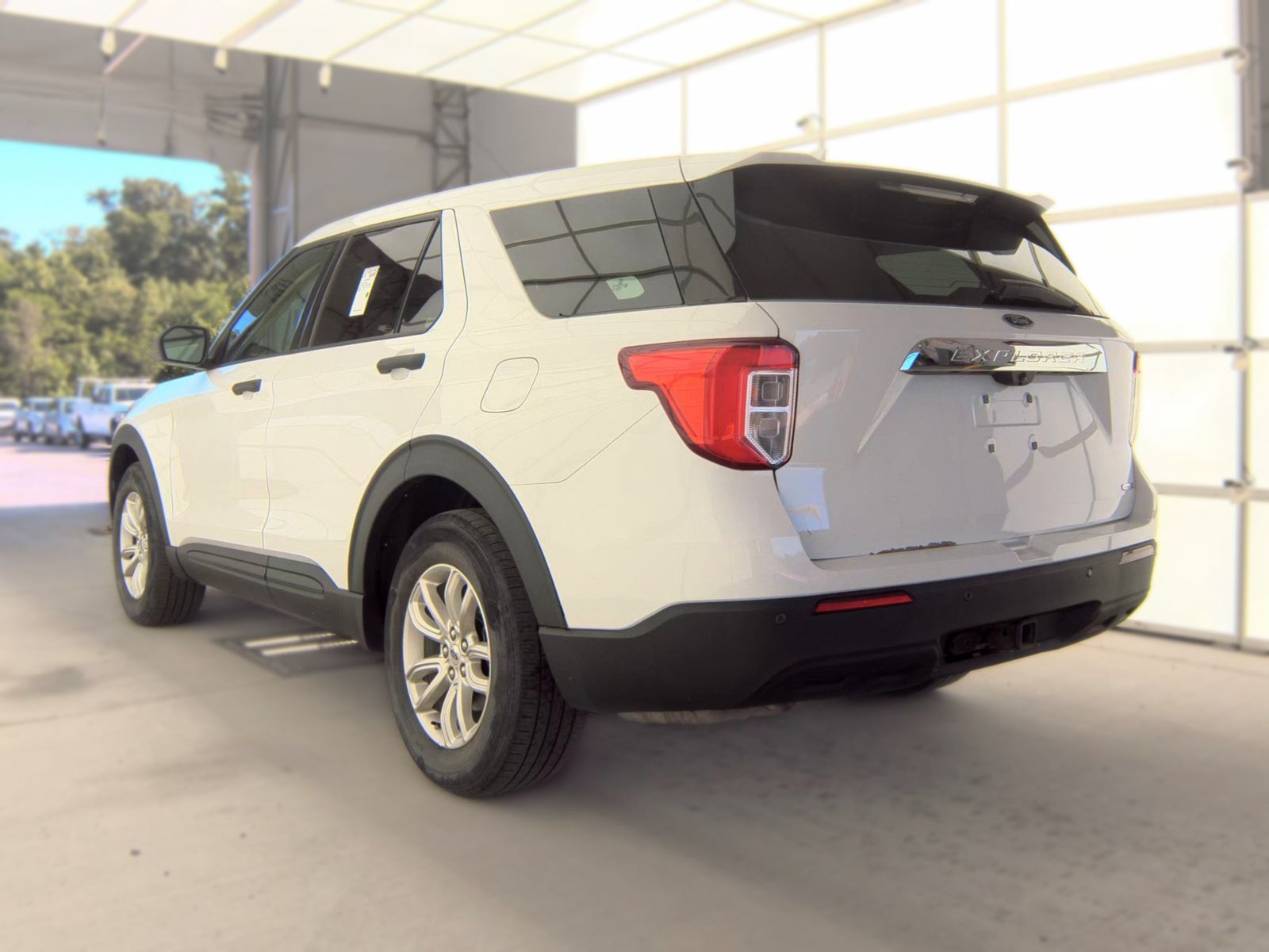 FORD EXPLORER - 9