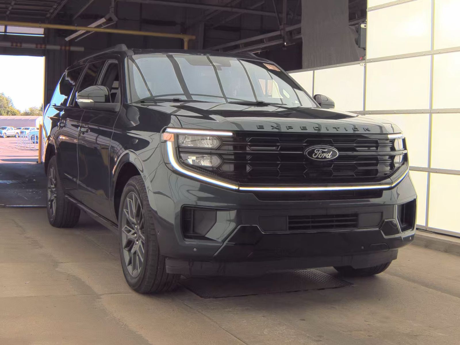 FORD EXPEDITION MAX - 5