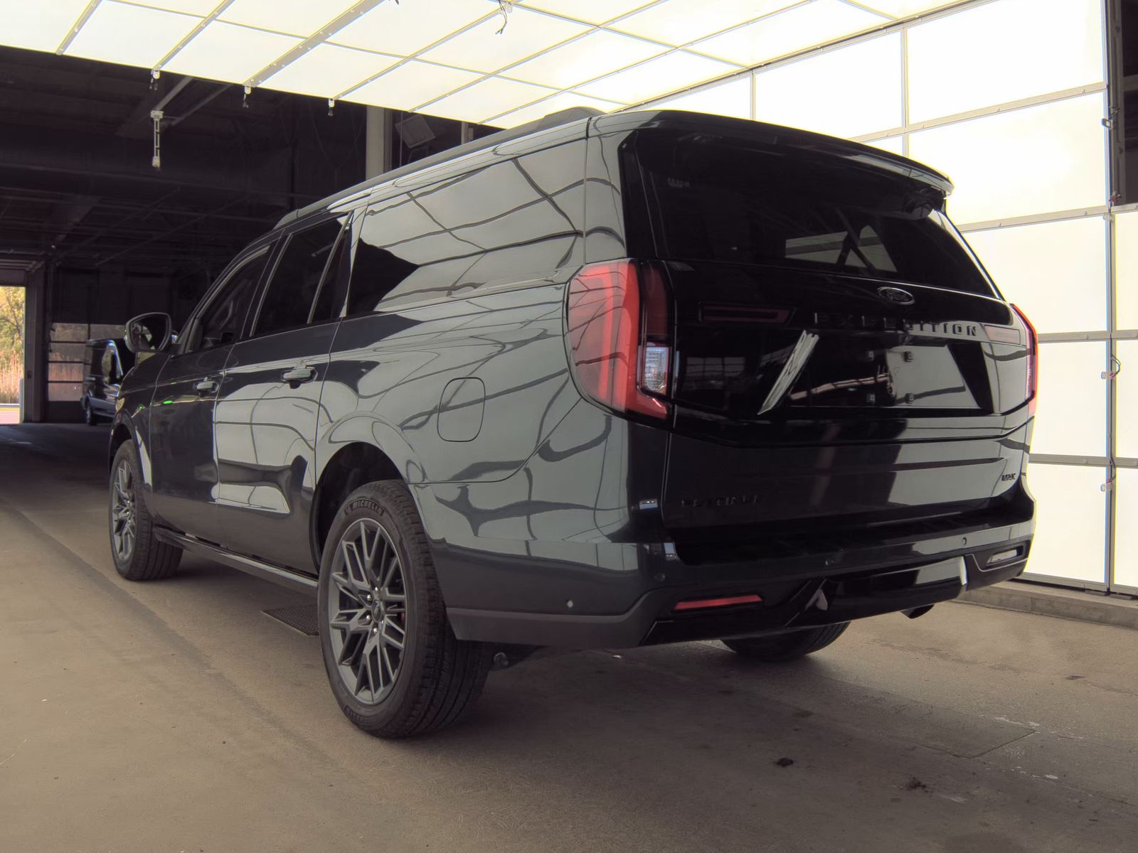 FORD EXPEDITION MAX - 9