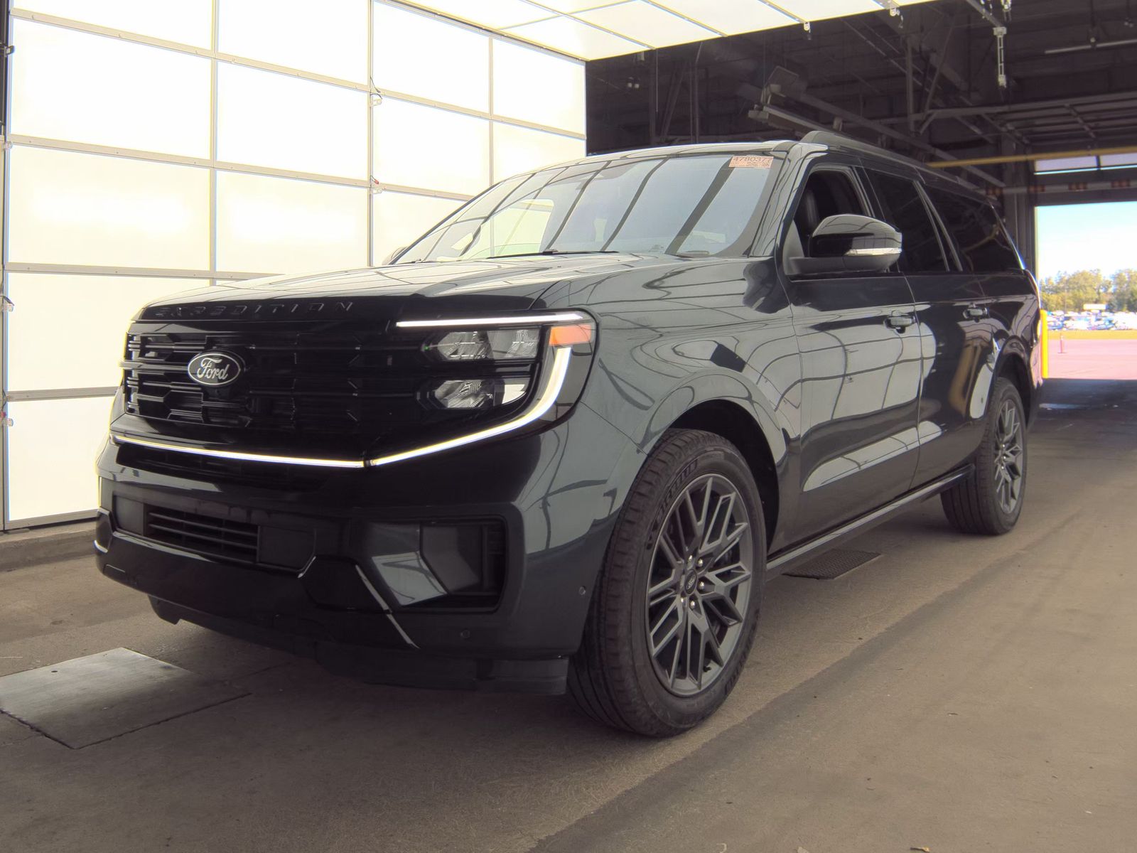 FORD EXPEDITION MAX - 1