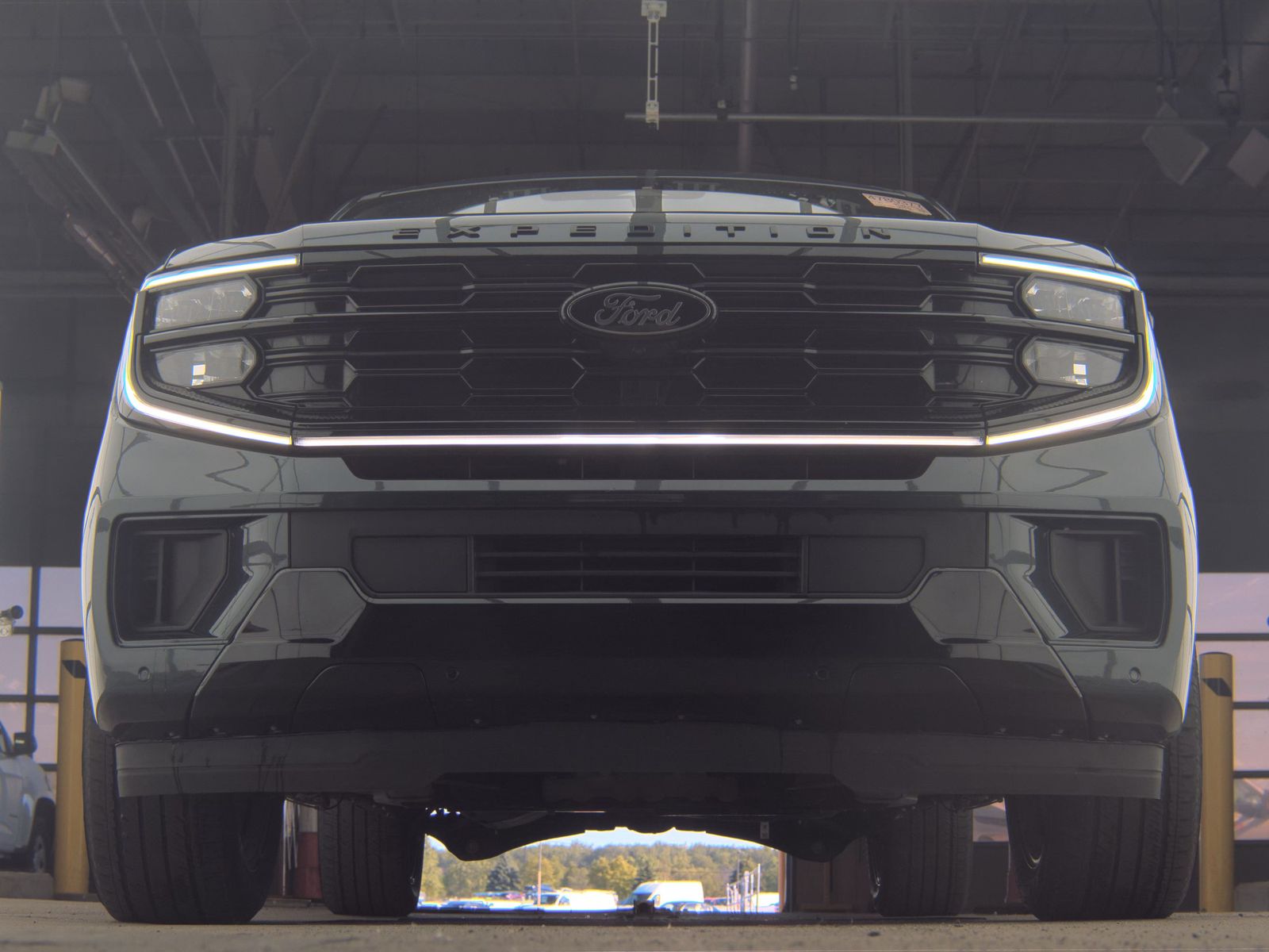 FORD EXPEDITION MAX - 4
