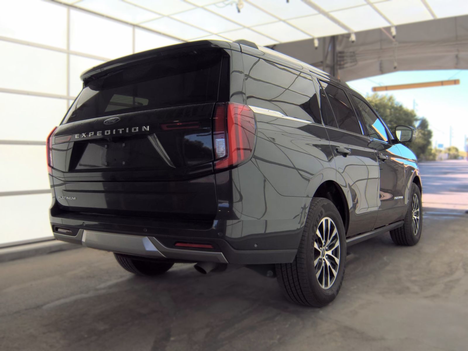 FORD EXPEDITION - 6