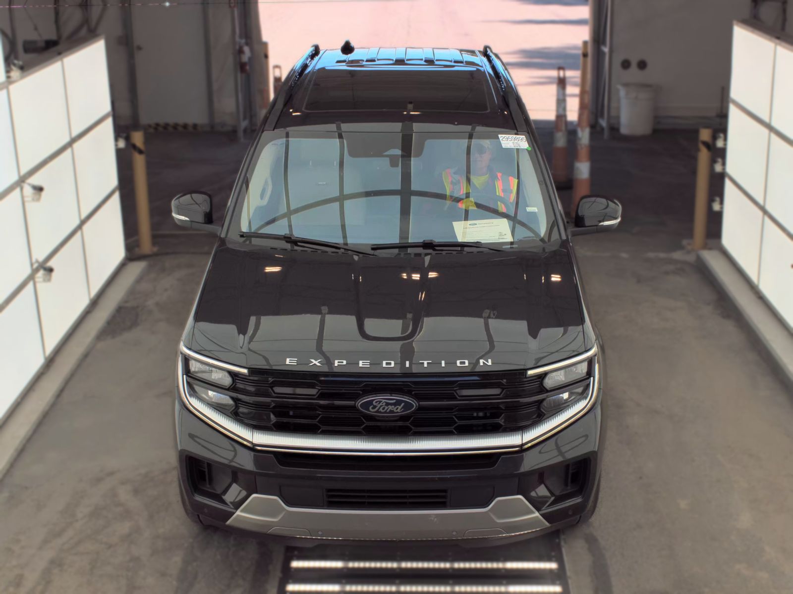 FORD EXPEDITION - 3
