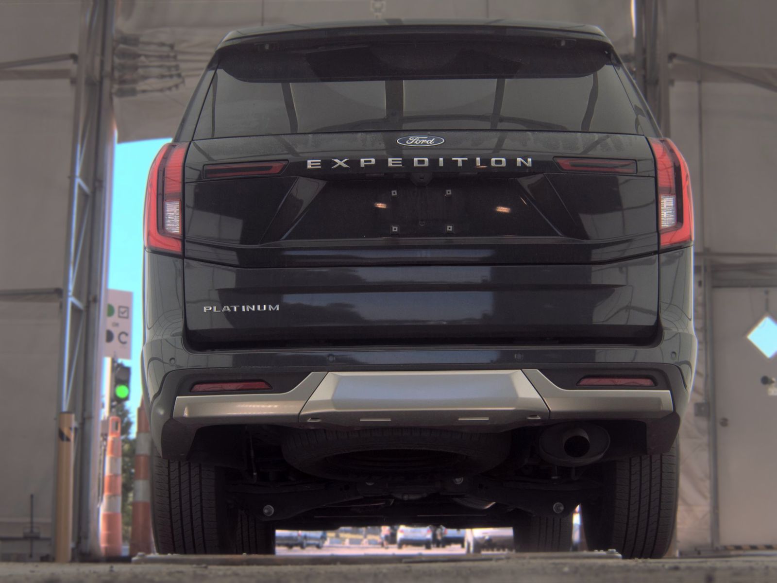 FORD EXPEDITION - 8
