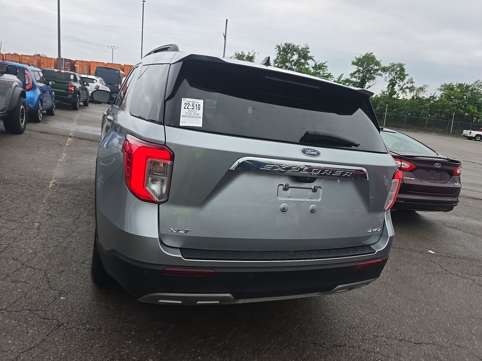 FORD EXPLORER - 6