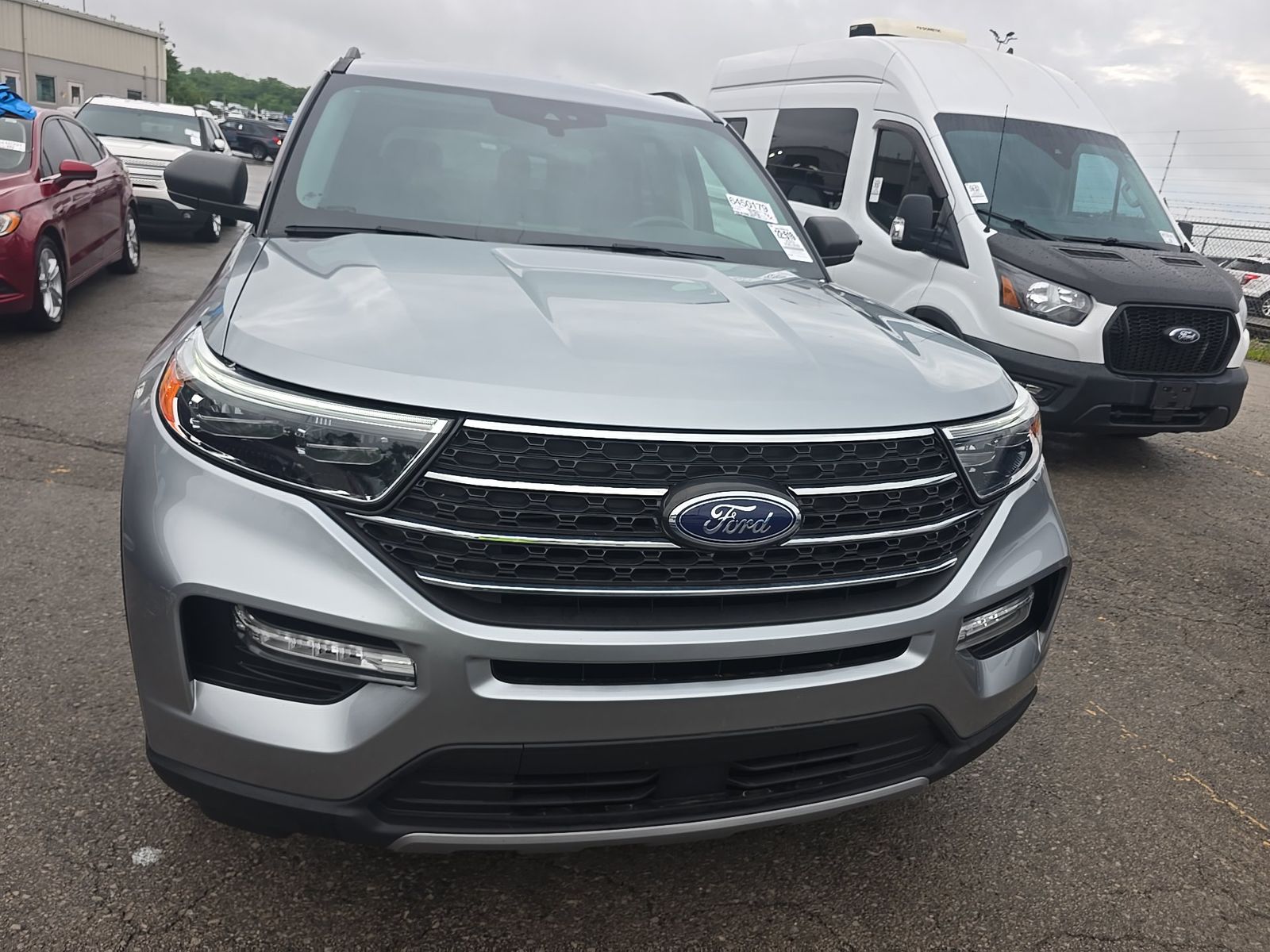 FORD EXPLORER - 3