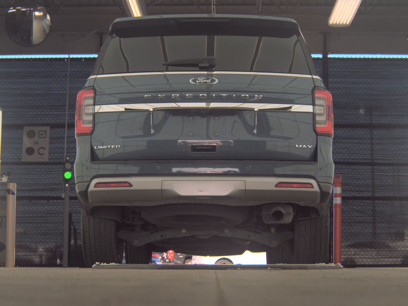 FORD EXPEDITION MAX - 8