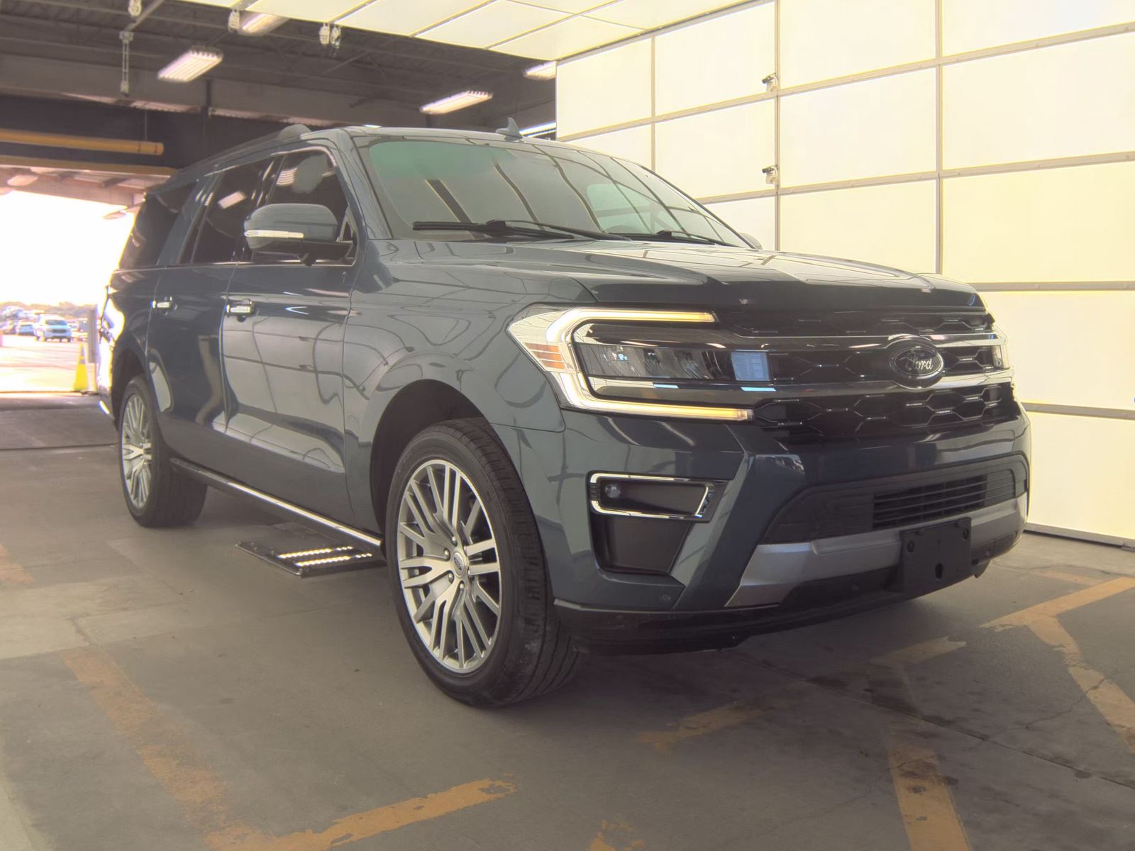 FORD EXPEDITION MAX - 5