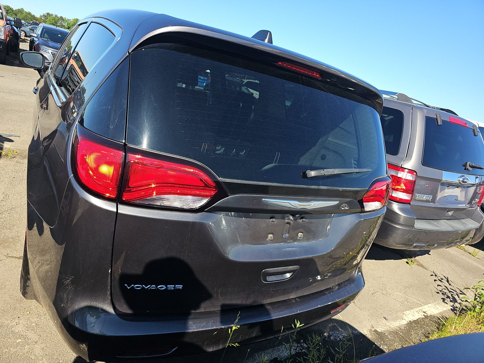 CHRYSLER VOYAGER - 6