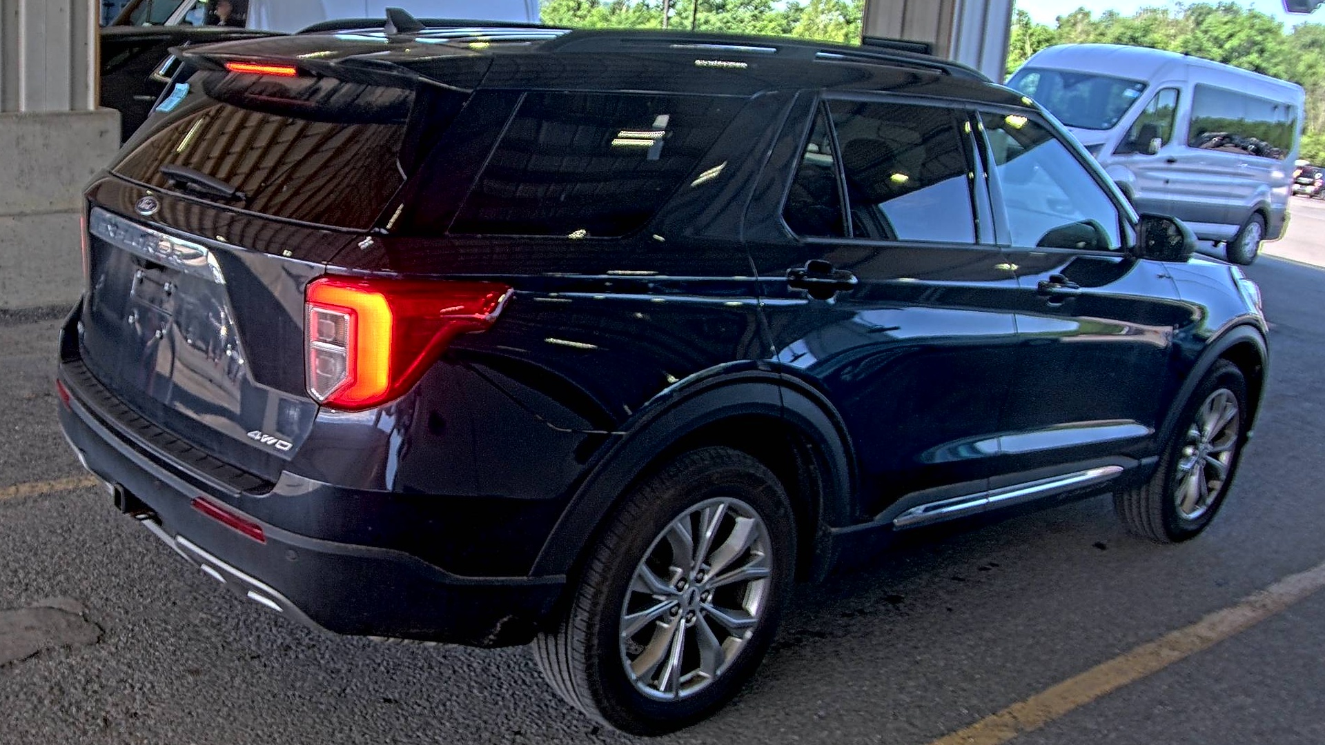 FORD EXPLORER - 5
