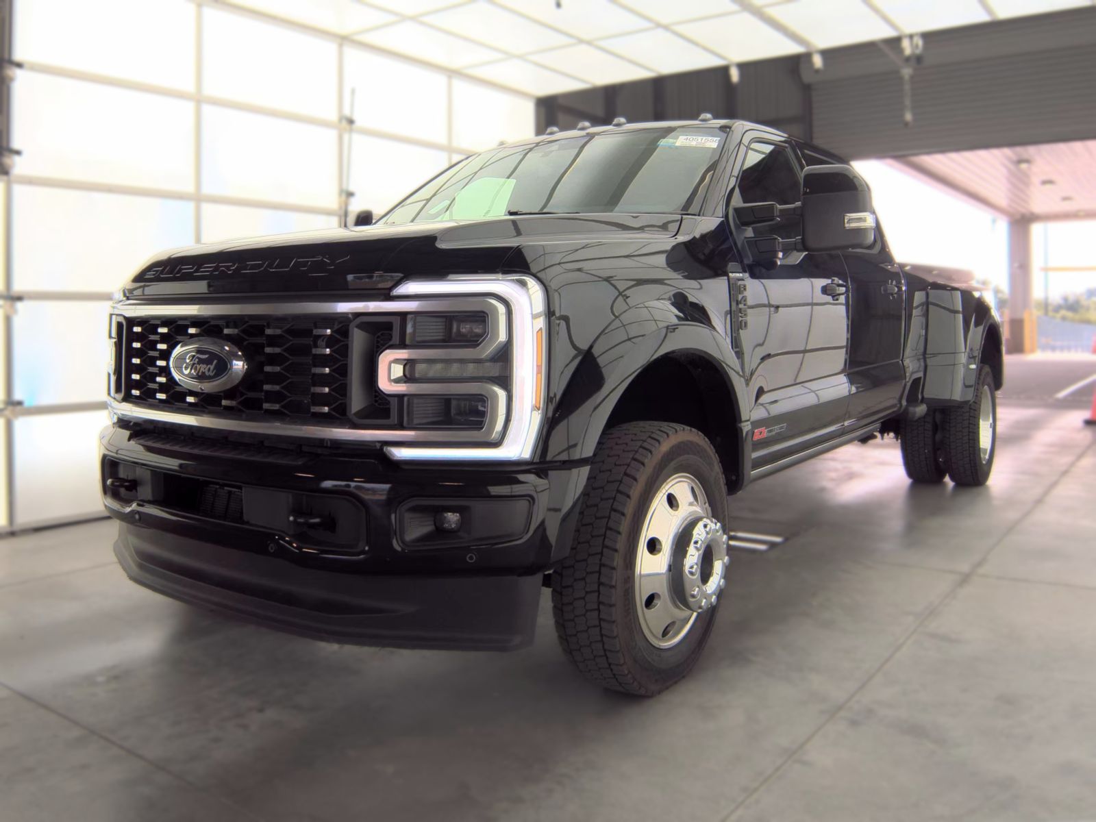 2025 Ford F-450 Platinum 4x4 Crew Cab 8' Box DRW's photo