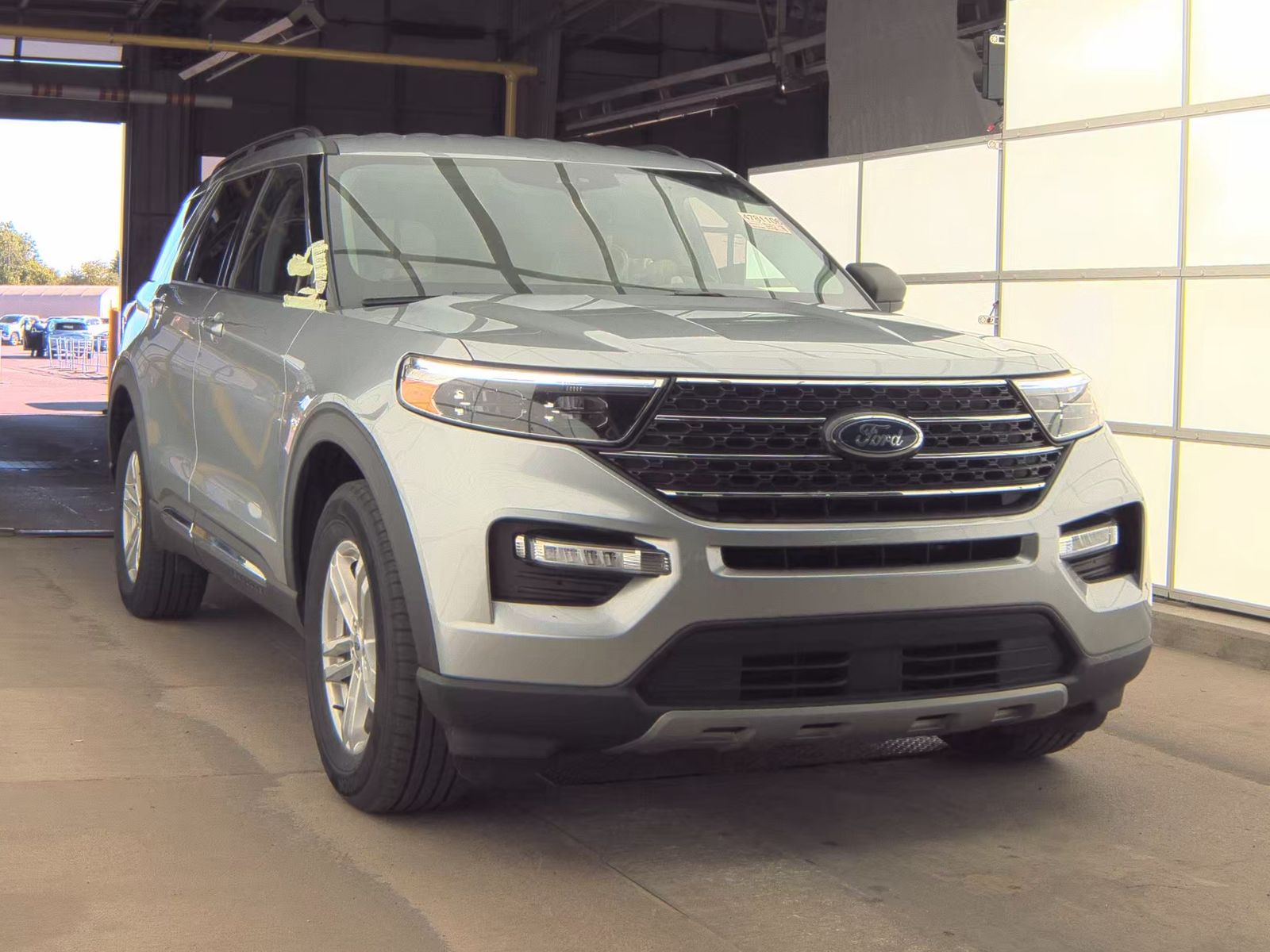 FORD EXPLORER - 5