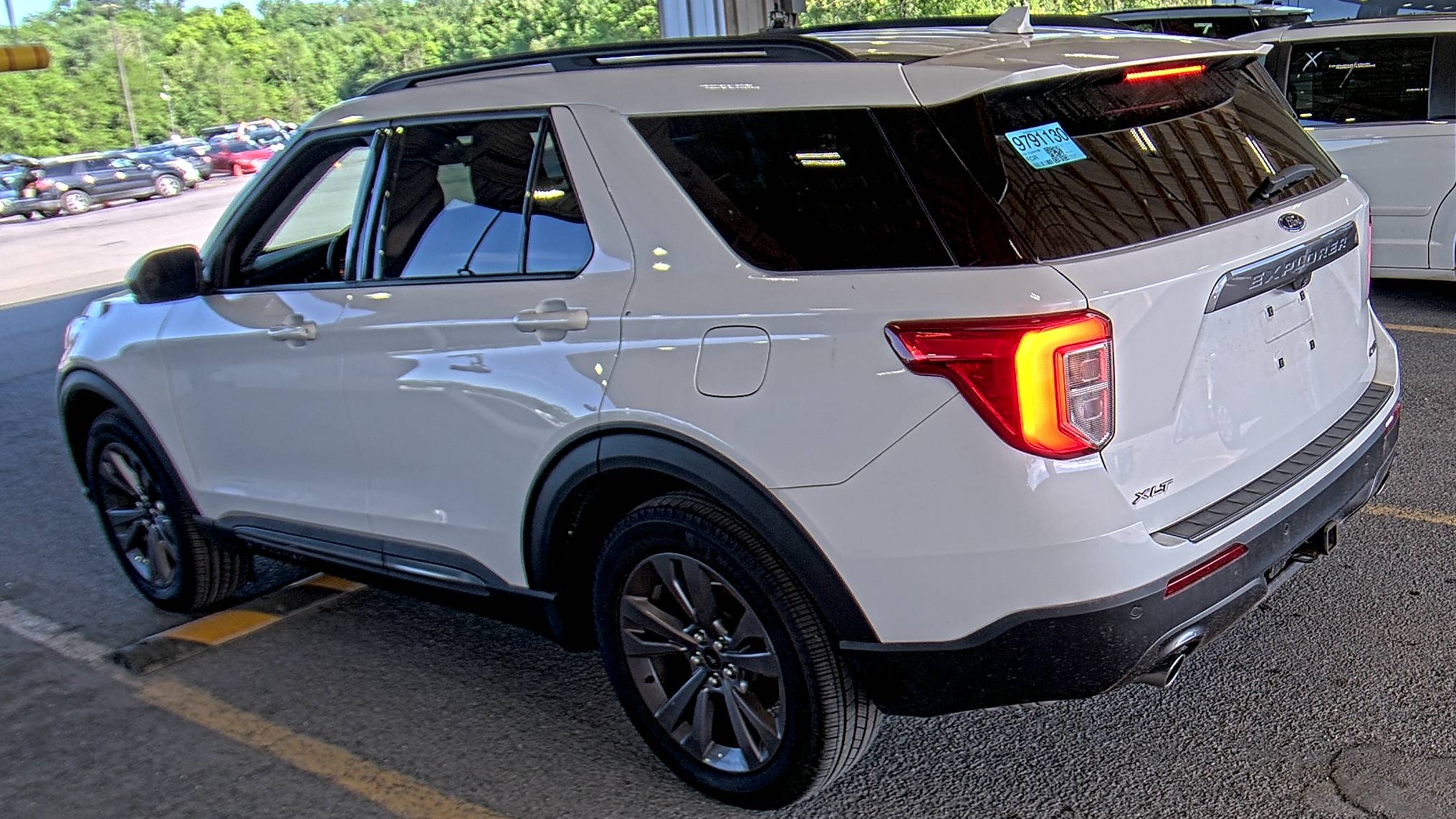 FORD EXPLORER - 7