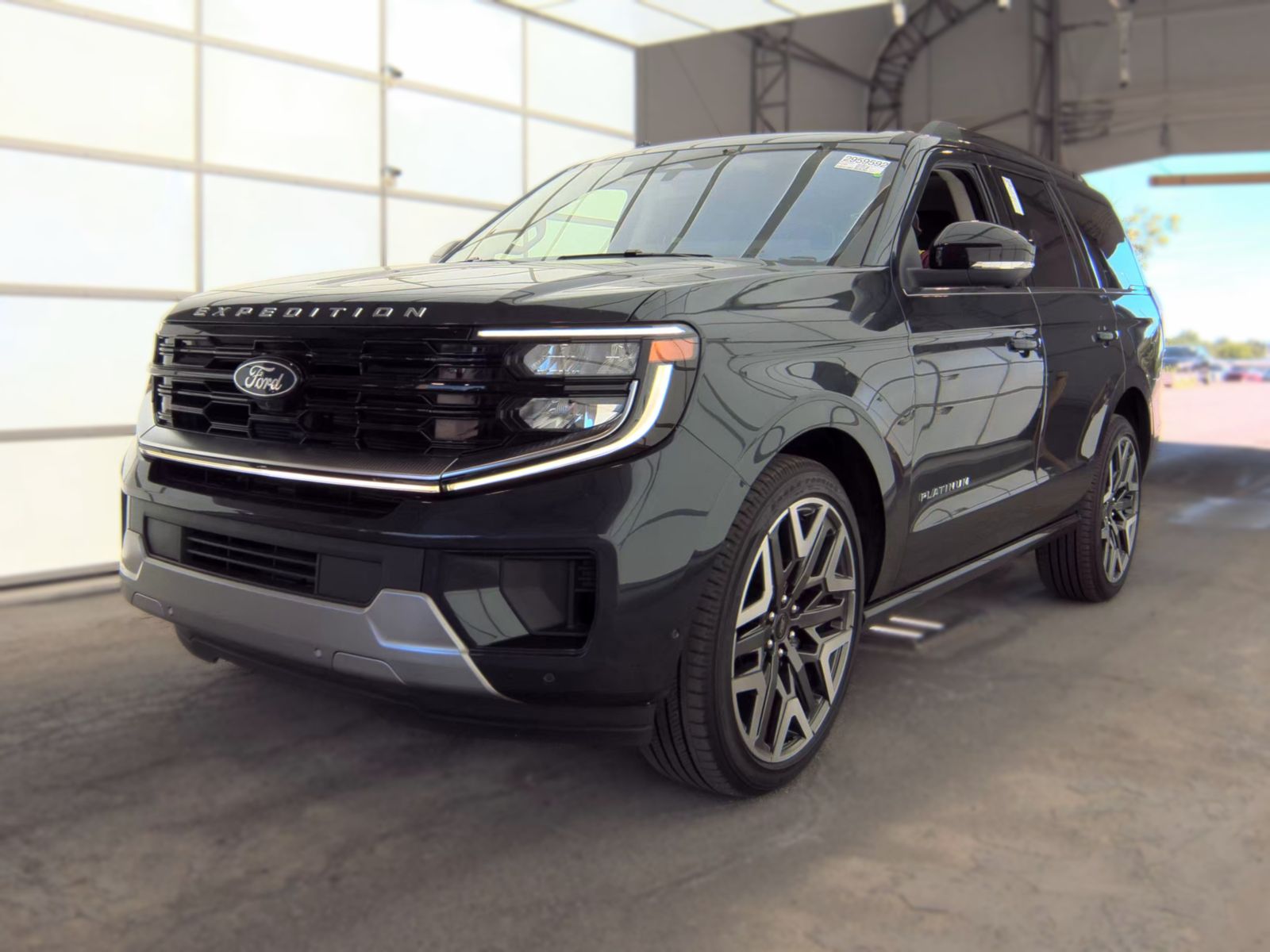 FORD EXPEDITION - 1
