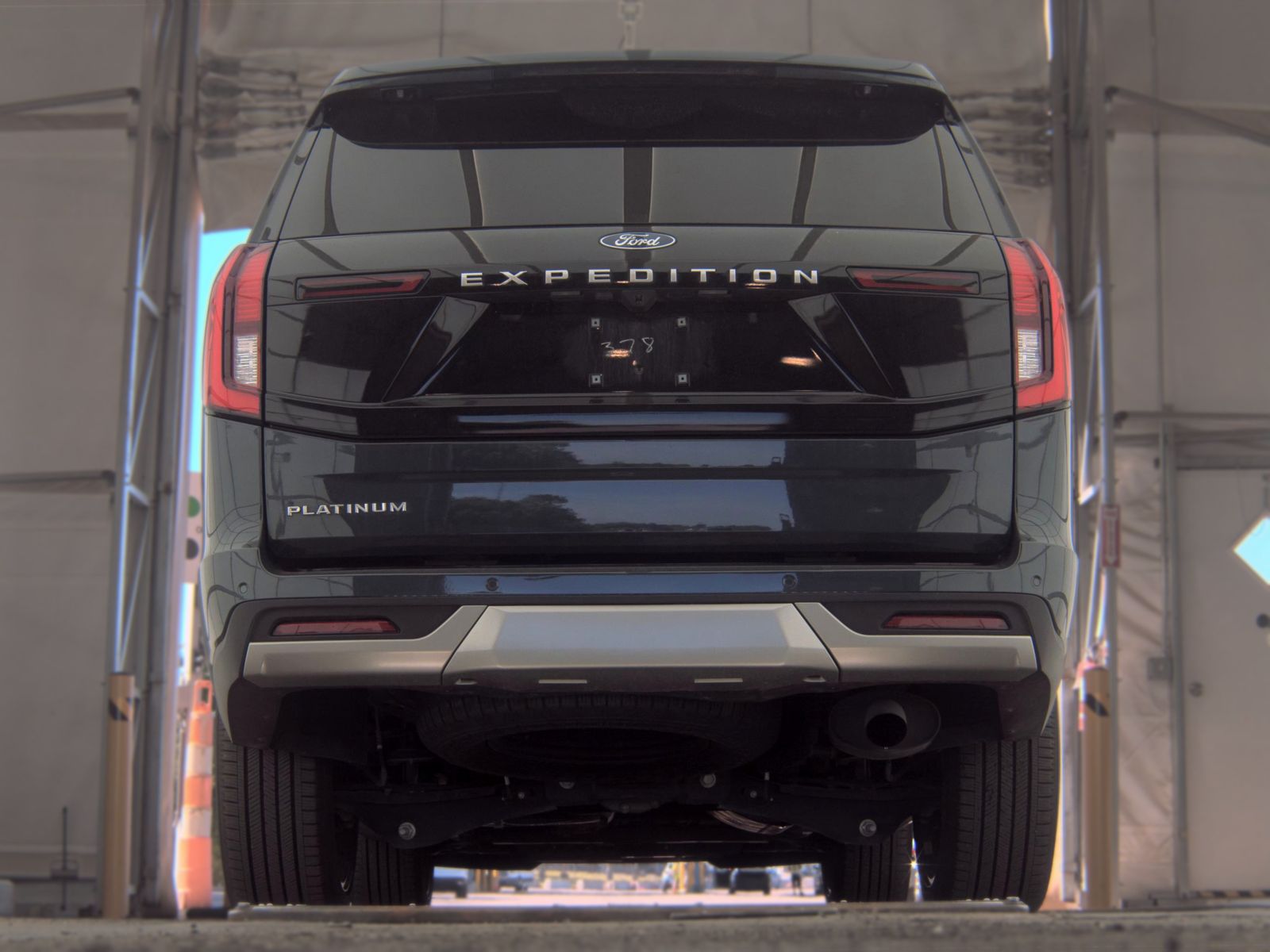 FORD EXPEDITION - 8