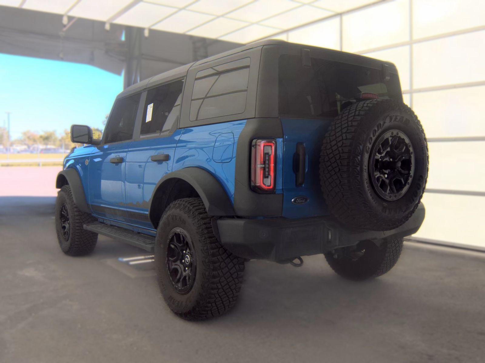 FORD BRONCO - 9