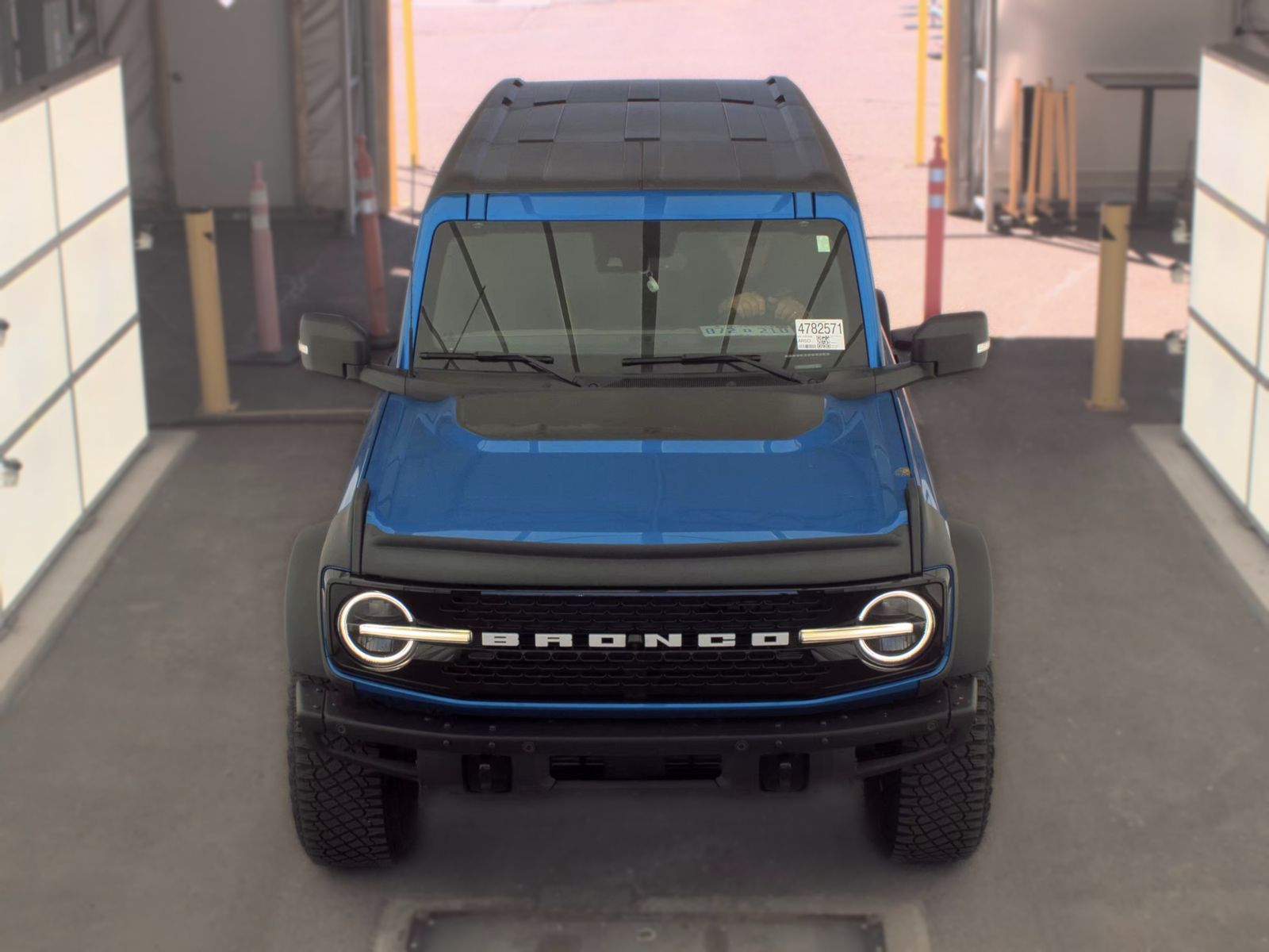 FORD BRONCO - 3