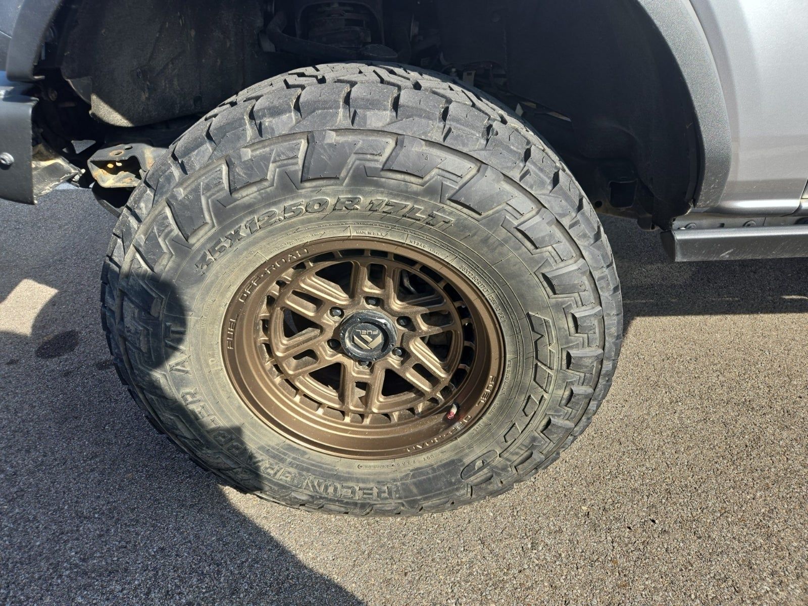 FORD BRONCO - 3