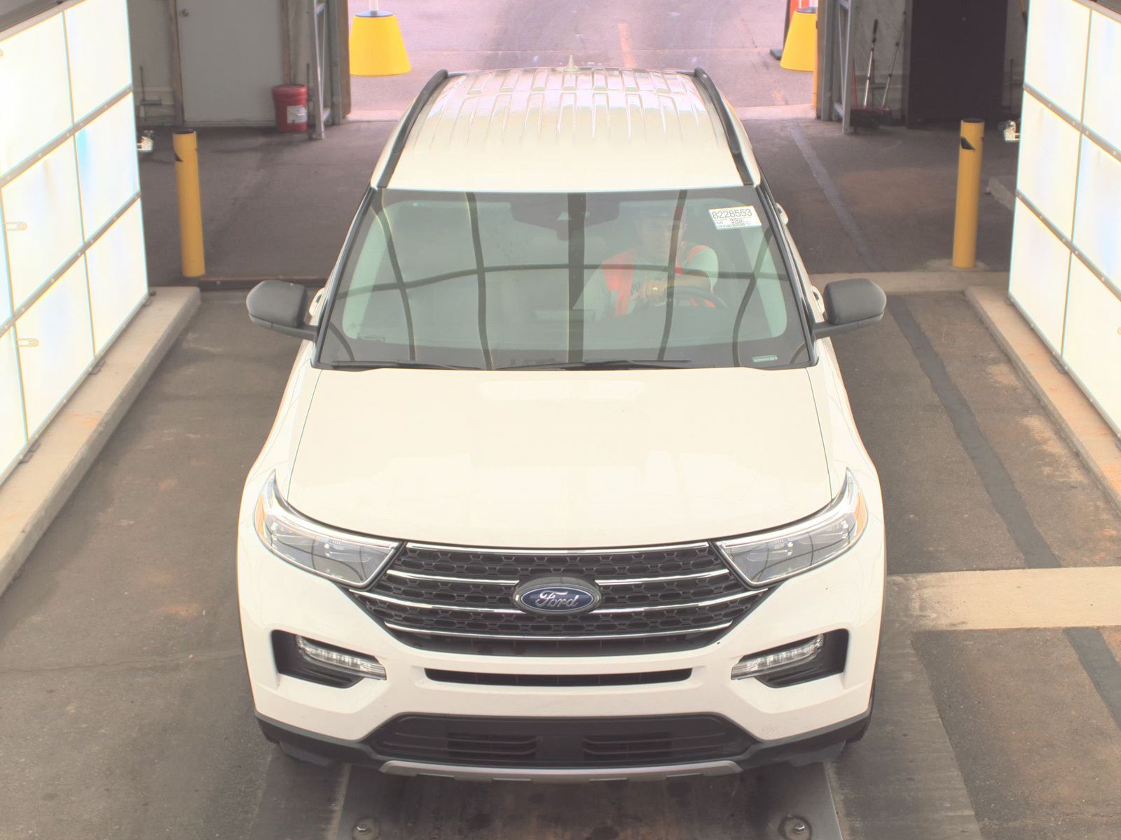 FORD EXPLORER - 3
