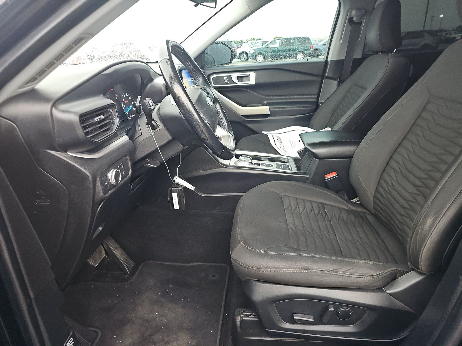 FORD EXPLORER - 8